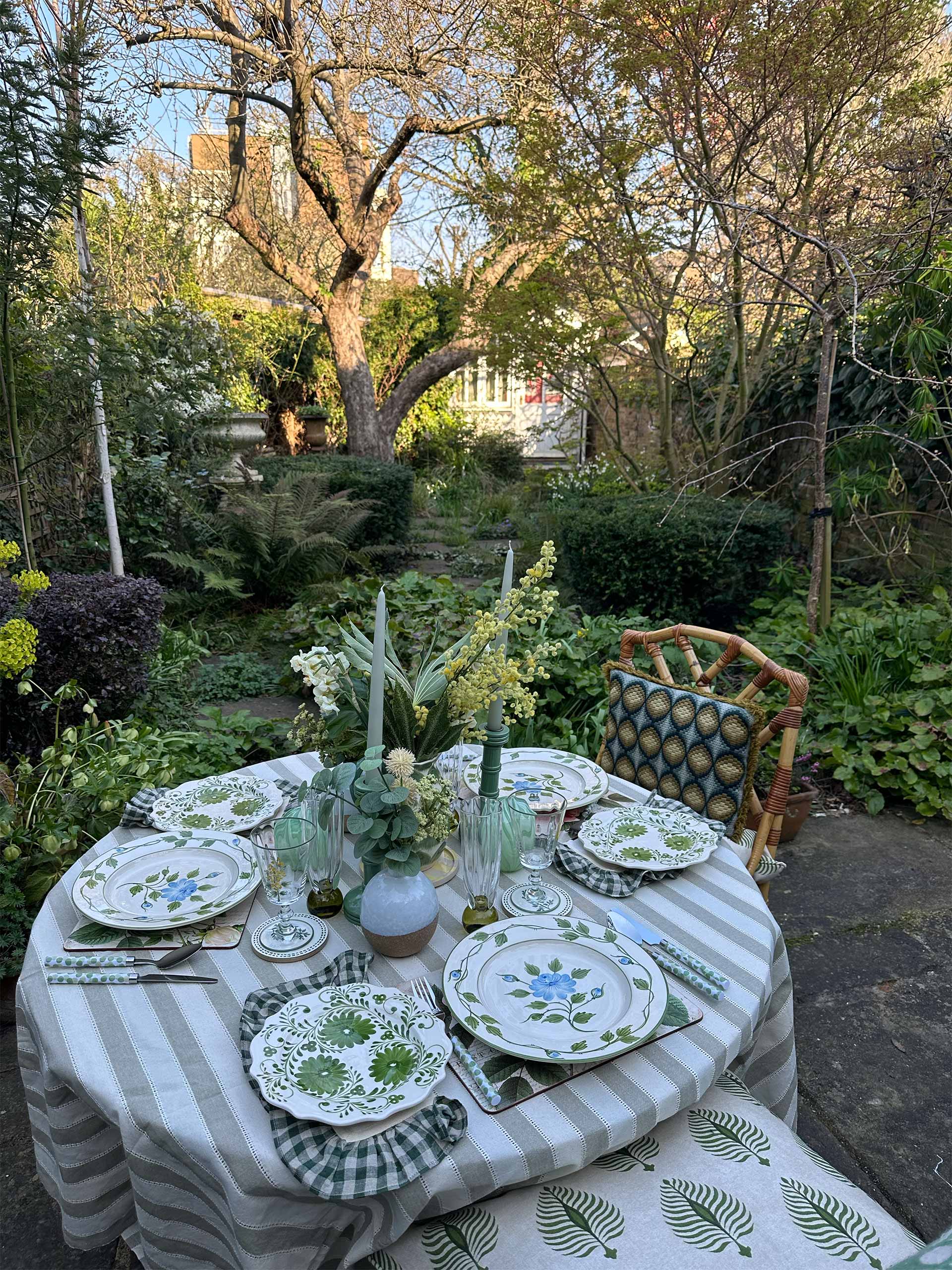 spring table